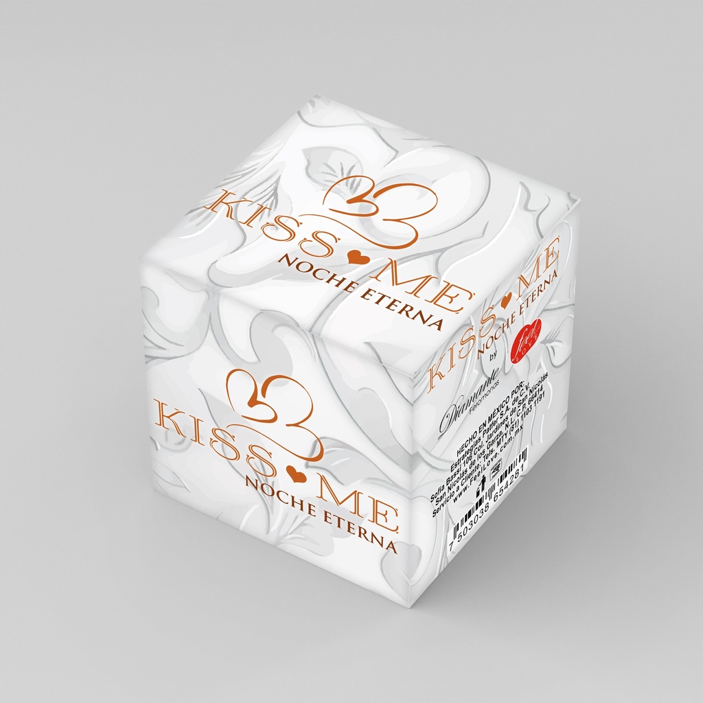 Kit Kiss Me
